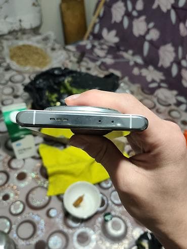 айфоны бесплатно: Oppo Find X7 Ultra, Б/у, 256 ГБ, цвет - Синий, 2 SIM — 2