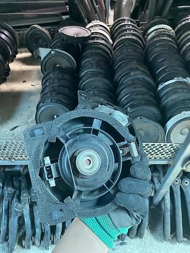 mark levinson: Автомобильные широкополосные динамики (штатные) - Тип — 2