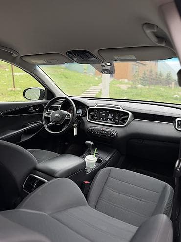 kia ev: Kia Sorento: 2019 г., 2.4 л, Автомат — 6