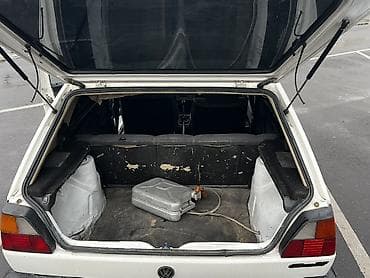 byd tank: Volkswagen Golf: 1991 г., 1.8 л, Механика, Бензин, Хэтчбэк — 9