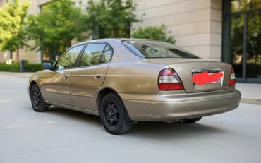 Daewoo Leganza: 2001 г., 1.8 л, Механика, Бензин, Седан