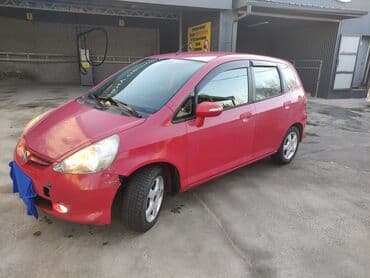 срочно продаю нужны деньги очень срочно: Honda Jazz: 2008 г., 1.3 л, Механика, Бензиновая, Хэтчбэк — 5