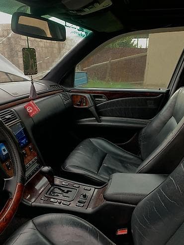 tesla model: Mercedes-Benz E-Class: 1997 г., 2 л, Автомат, Бензин, Седан — 5