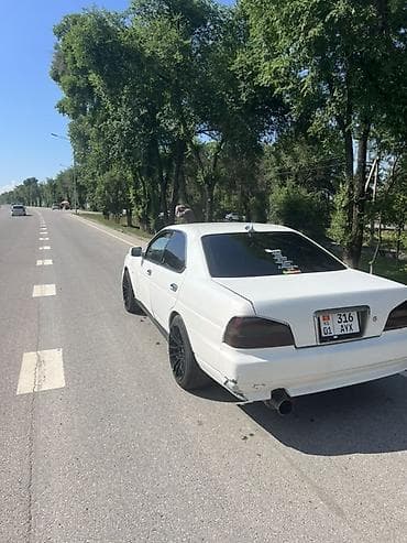 капот субару импреза: Nissan Laurel: 2000 г., 2.5 л, Автомат, Бензин, Седан — 5