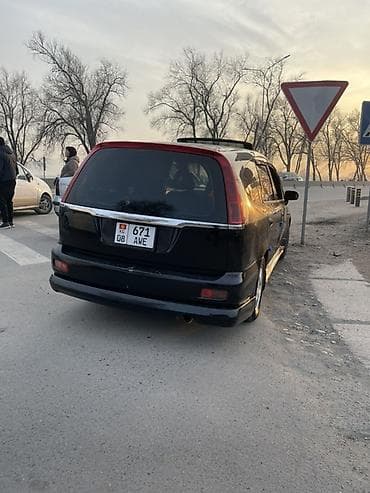 Honda: Honda Stream: 2002 г., 2 л, Автомат, Бензин, Минивэн — 9