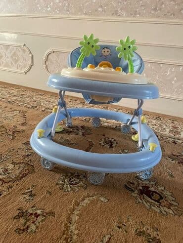 игрушки машинки бу: Абсплютно новый,музыкальный Детские ходунки с игровой панелью - Цвет — 2