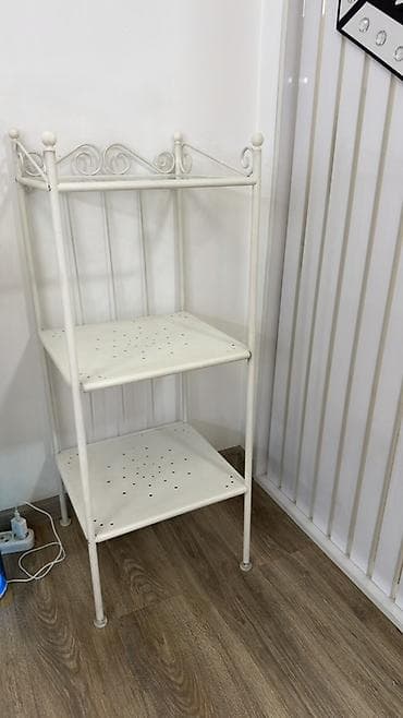 Үй жана бакча: Ванна үчүн секичелүү текче, Колдонулган, Темир, Өзү алып кетүү — 1