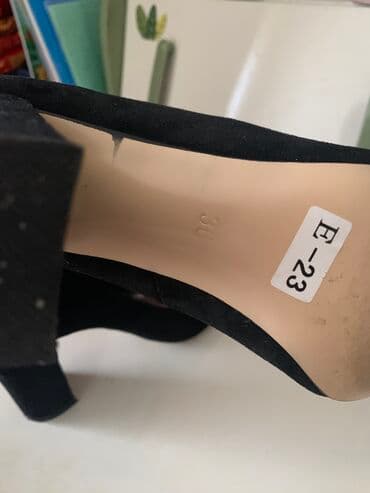 женские слипоны больших размеров: Продаю б/у Туфли,зам-й.Сост отл.Одевала один раз.Размер:36р — 4