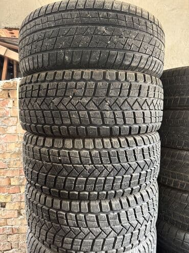 зимние шины с дисками: Шины 285 / 60 / R 18, Зима, Б/у, Комплект, Внедорожные (АТ/МТ), Maxxis — 1