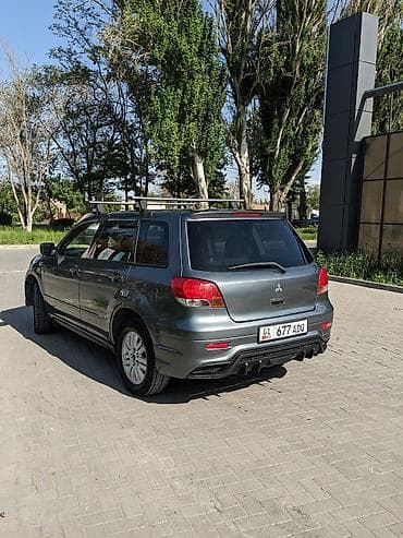 Продажа авто: Mitsubishi Airtrek: 2001 г., 2 л, Автомат, Газ, Кроссовер — 3