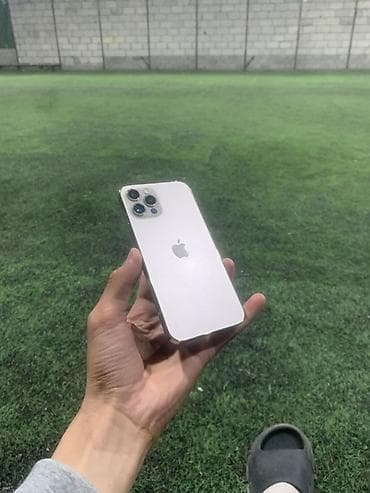 iphone 7 8: IPhone 12 Pro — 4
