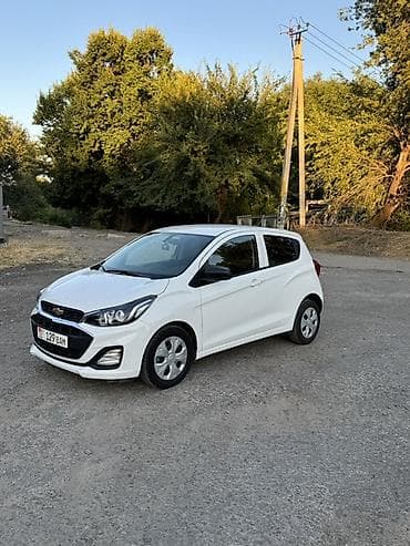 Продажа авто: Chevrolet Spark: 2019 г., 1 л, Механика, Бензин, Хэтчбэк — 3
