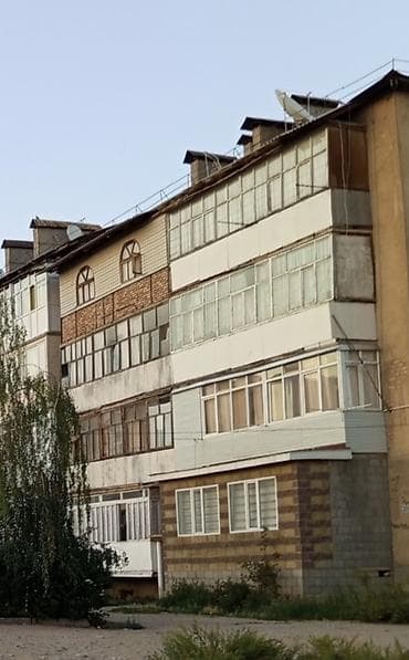 каракол продаю квартиру: 2 комнаты, 48 м², Индивидуалка, 3 этаж, Старый ремонт — 8