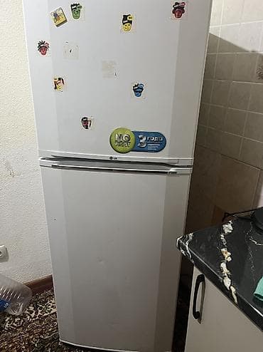 Продаётся холодильник. Не рабочий, но подлежит ремонту. Все детали на — 1