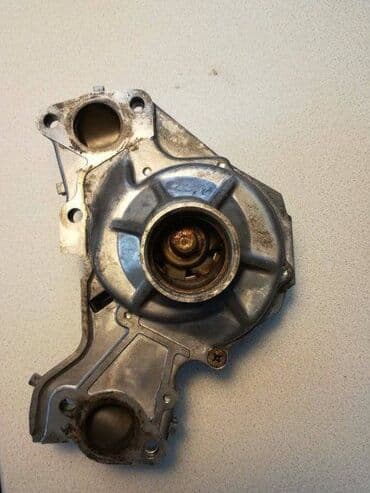 Mitsubishi Delica 6G72 помпа, Мицубиси Делика 6Г72 помпа, Кронштейн