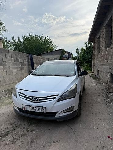2 8: Hyundai Solaris: 2015 г., 1.4 л, Автомат, Бензин, Седан — 1