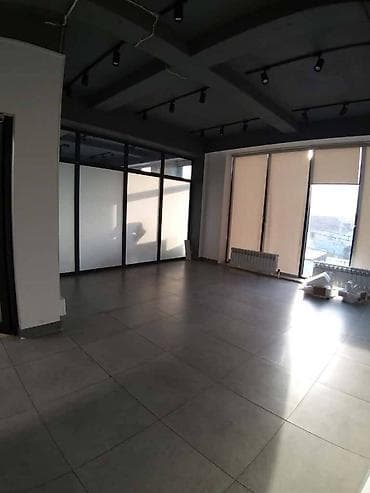 seven development: Аренда офисов, 52 м², В бизнес центре, 1 линия — 2