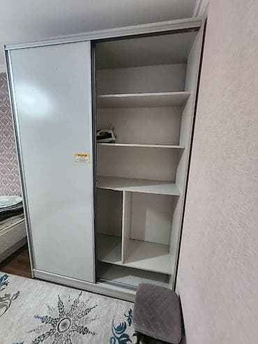 зеркало в полный рост настенное: 2 комнаты, 7 мкр Собственник, Без животных, от 1 года, С мебелью — 6