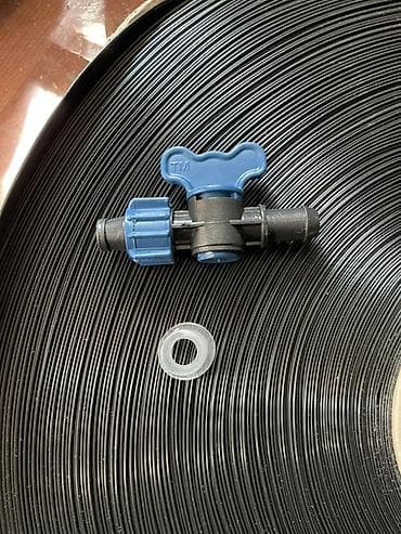 лента капельного полива: Новая капельная лента 16 мм × 0,23 мм (~2000 м) + переходники — не — 4