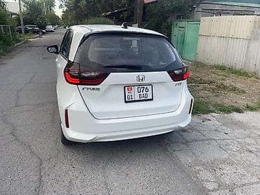 фит рейка: Honda Fit: 2021 г., 1.5 л, Вариатор, Бензин, Хэтчбэк — 4