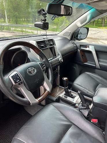 4wd: Toyota Land Cruiser Prado: 2009 г., 4 л, Автомат, Газ, Внедорожник — 5
