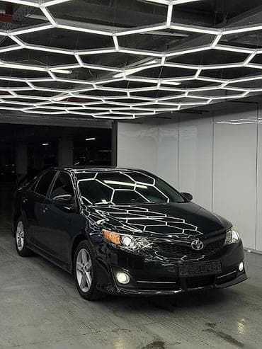 spark 2012: Toyota Camry: 2012 г., 2.5 л, Автомат, Бензин, Седан — 1