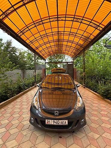 Honda Jazz: 2007 г., 1.4 л, Автомат, Бензин, Хэтчбэк