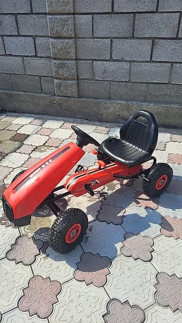 anex e type: Продается детская машина, механическая, б/у, состояние отличное — 2