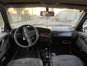 дверь аварийная: Volkswagen Passat Variant: 1990 г., 1.8 л, Универсал — 8