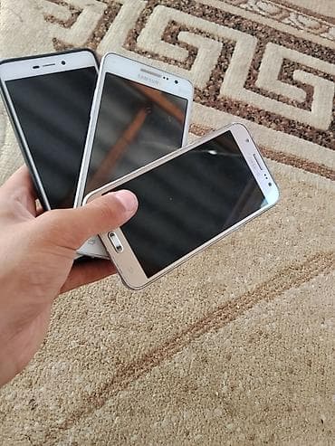 j5 pro: Samsung Galaxy J5, Б/у, цвет - Золотой, 2 SIM — 3