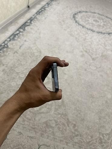ipone 5: IPhone 13 Pro — 3