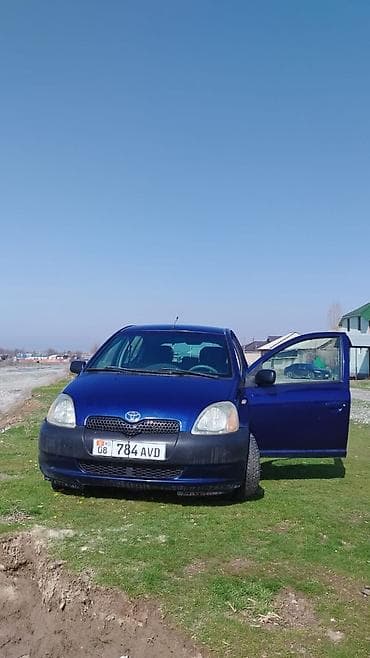 Toyota: Toyota Yaris: 2001 г., 1.5 л, Механика, Бензин, Хэтчбэк — 3