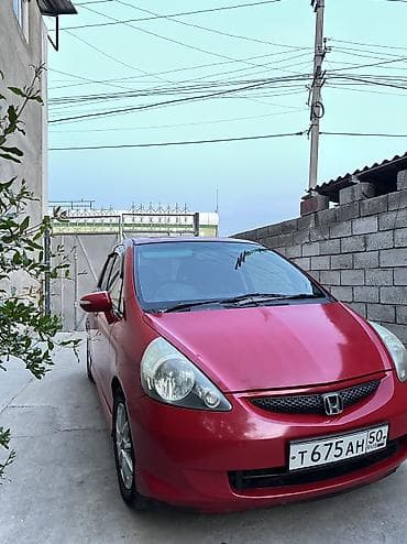 honda inside: Honda Fit: 2002 г., 1.3 л, Автомат, Бензин, Хэтчбэк — 5