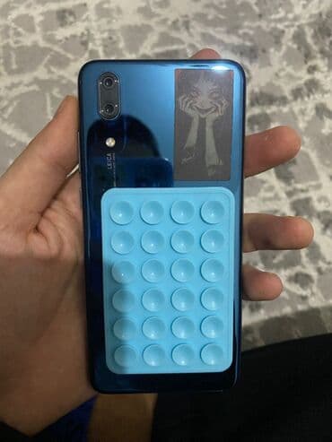 узген телефон: Huawei P20, түсү - Көк — 7