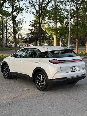 evo poliki: BYD E2: 2022 г., Автомат, Электромобиль, Кроссовер — 6