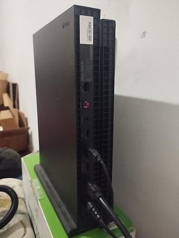 xbox wireless controller: Xbox One X, игровая консоль в черном цвете. память на 1тб В — 3