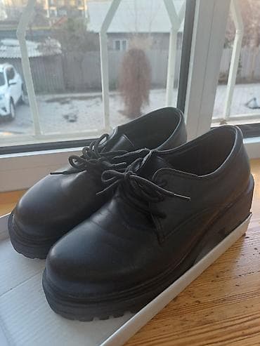 luis vitton: Кожанные туфли, размер 38. В хорошем состояннии покупали за 3600 — 1