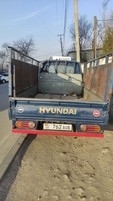 меняю доплатой мне: Легкий грузовик, Hyundai, Стандарт — 2