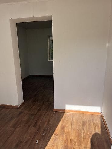 пратитутки ош: 15 м², Без мебели — 5