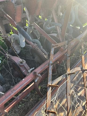 Зерновая сеялка (механическая, навесная/прицепная) Описание: -