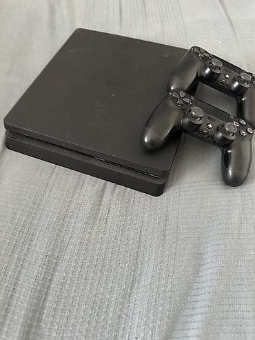 • Модель: PS4 Slim • Объём памяти: 1TB • Поддержка Full HD (1080p) •