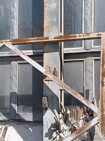 лазерная резка шкатулка: Металлическая балка-стойка (короб) из толстостенной стали Описание: - — 5