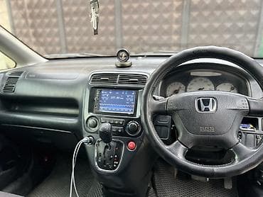 mini cuper: Honda Stream: 2001 г., 2 л, Автомат, Бензин, Минивэн — 3