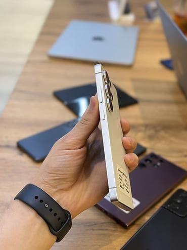 hoco dss03: Samsung Galaxy S25 Ultra, Б/у, 256 ГБ, цвет - Серебристый, В рассрочку, 1 SIM, eSIM — 3