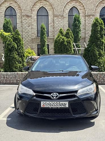 реальному: Toyota Camry: 2017 г., 2.5 л, Автомат, Бензин, Седан — 2