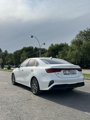 jac m3: Kia K3: 2022 г., 1.6 л, Автомат, Бензин, Седан — 4