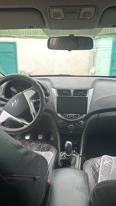 молдинг 210: Hyundai Accent: 2013 г., Механика, Бензин, Седан — 5
