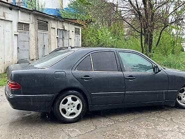 bugatti veyron: Mercedes-Benz E-Class: 2001 г., Автомат, Седан — 7