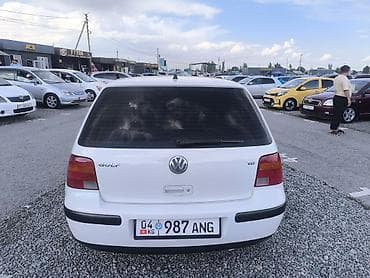 фольксваген beetle: Volkswagen Golf: 2003 г., 1.6 л, Автомат, Бензин, Хэтчбэк — 5