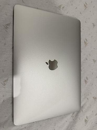MacBook Pro 13 2017 • Intel Core i5 2.3 GHz • 8 GB RAM • Retina at lalafo.kg MacBook Pro 13 2017 • Intel Core i5 2.3 GHz • 8 GB RAM • Retina